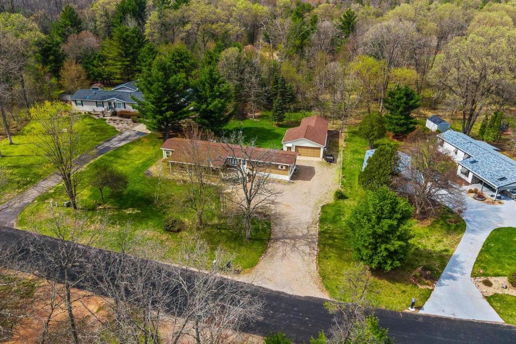 Photo of 517 Feather TRAIL, Nekoosa, WI 54457 (MLS # 2022076)