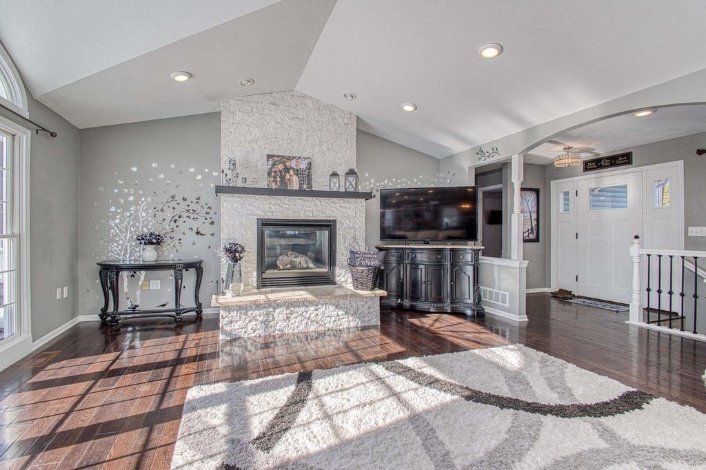 Photo of 105 Ridge AVENUE, Benton, WI 53803 (MLS # 2015842)