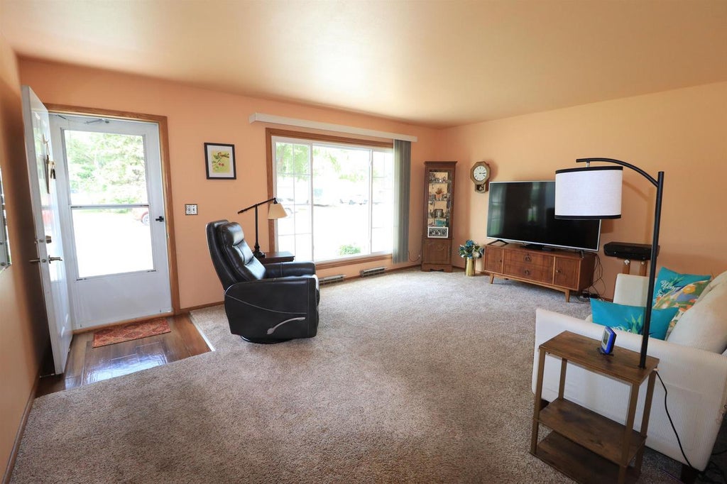 Photo of 1325 Nicolet STREET, Janesville, WI 53546 (MLS # 2030708)