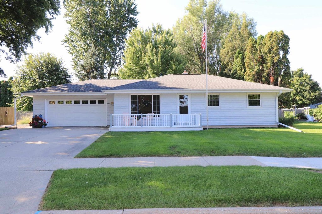 Photo of 1325 Nicolet STREET, Janesville, WI 53546 (MLS # 2030708)