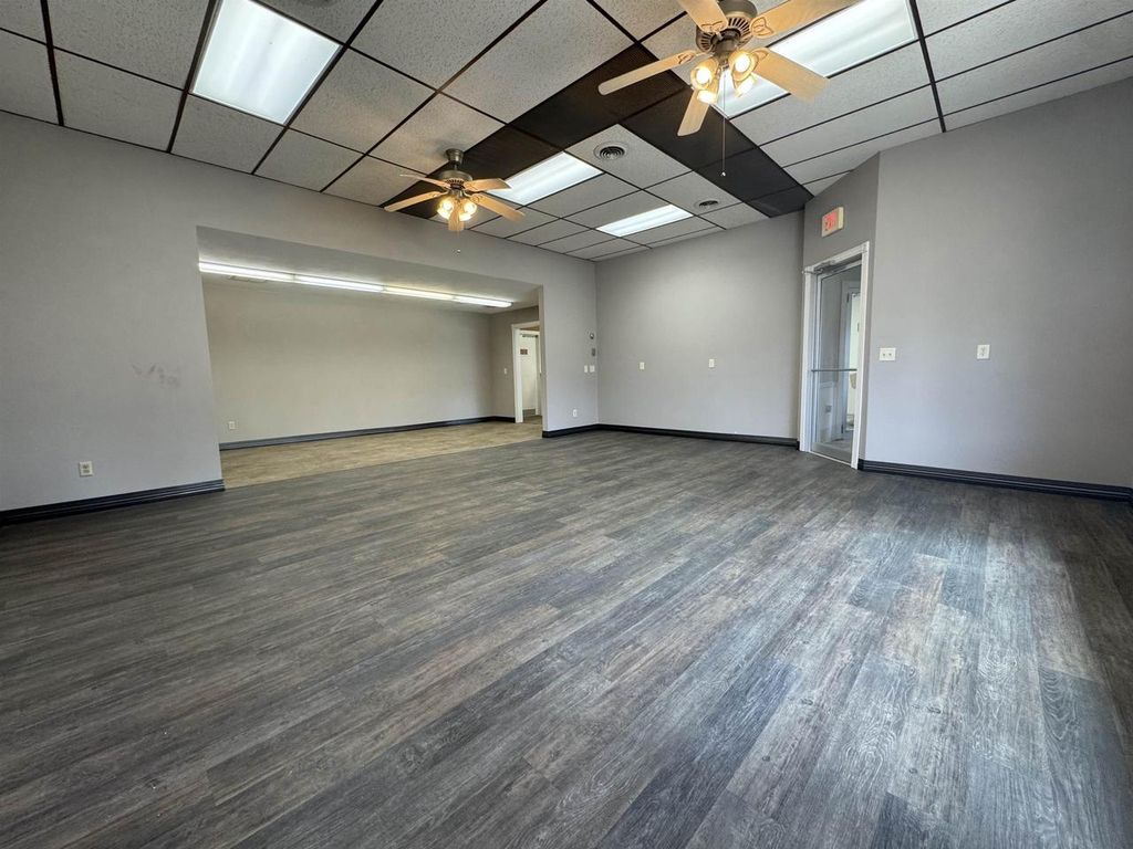 Photo of 31 N Walker WAY, Sun Prairie, WI 53590 (MLS # 2024031)