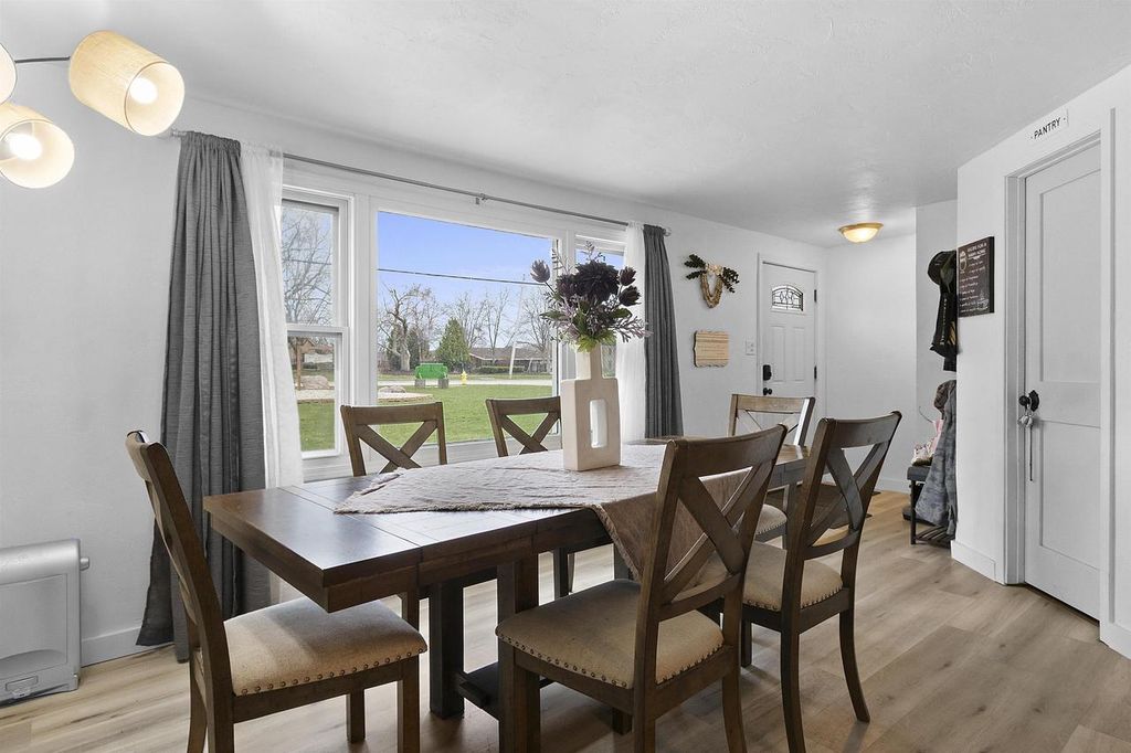 Photo of 2068 Lost Dauphin ROAD, De Pere, WI 54115 (MLS # 50323635)