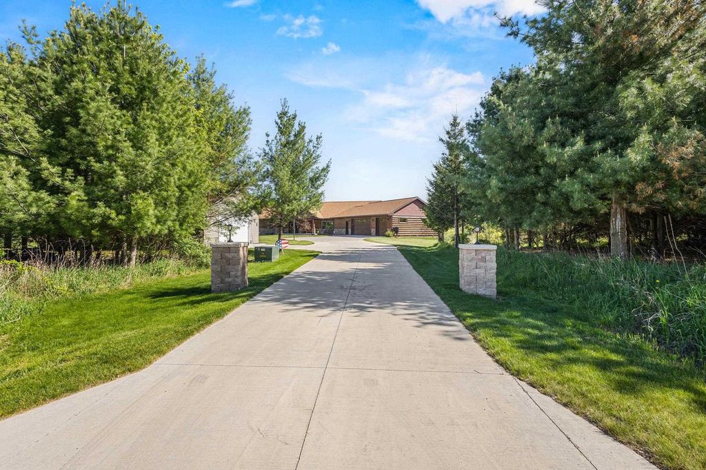 Photo of N8253 County Road X, Belleville, WI 53508 (MLS # 2022827)