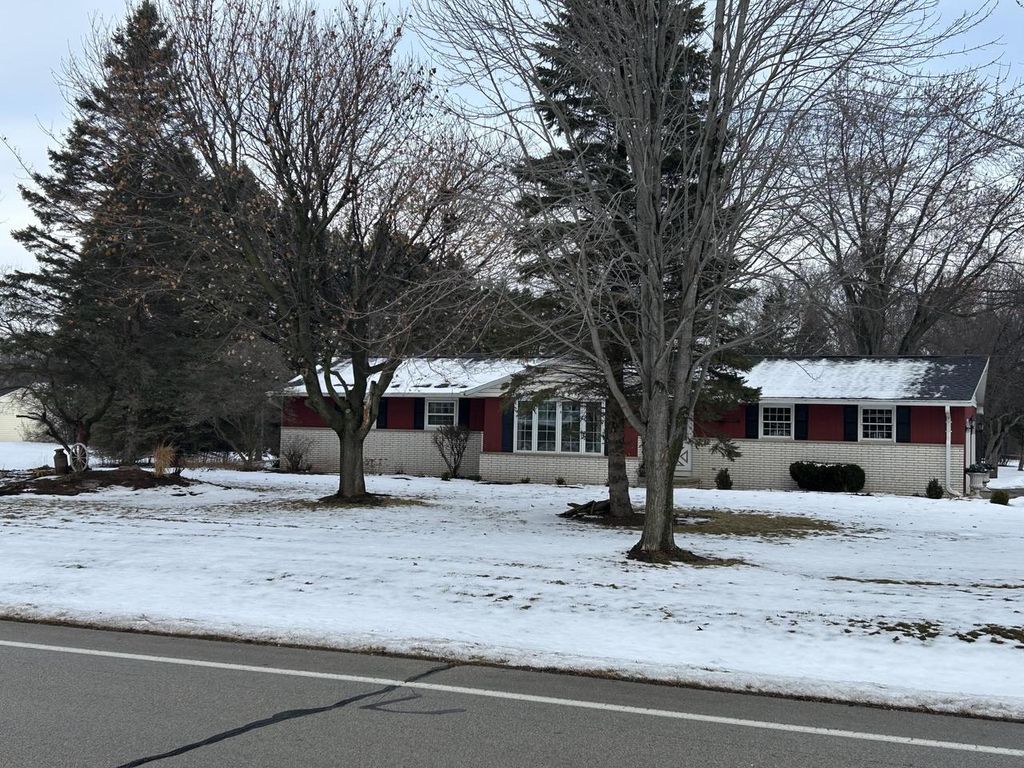 Photo of 1330 Fernando DRIVE, Ashwaubenon, WI 54115 (MLS # 1946899)
