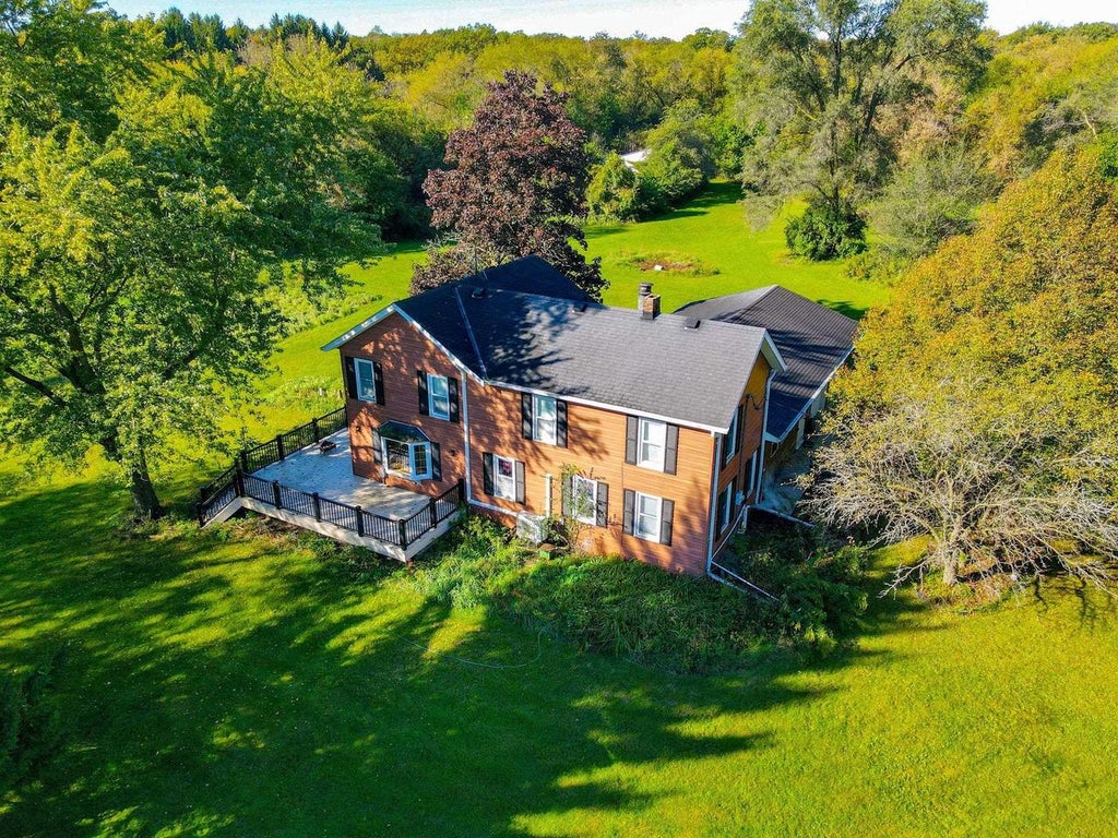 Photo of N2741 County Road Z ROAD, Dousman, WI 53118 (MLS # 2033956)
