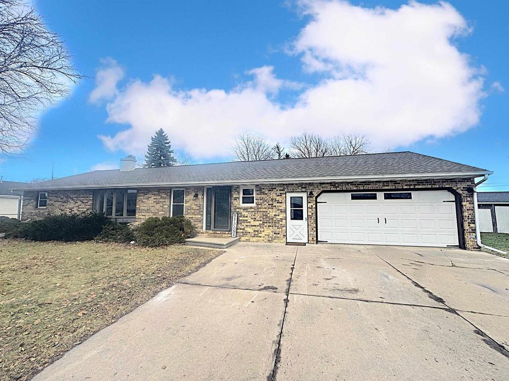 Photo of 1412 N Rexford STREET, Appleton, WI 54914 (MLS # 50319964)
