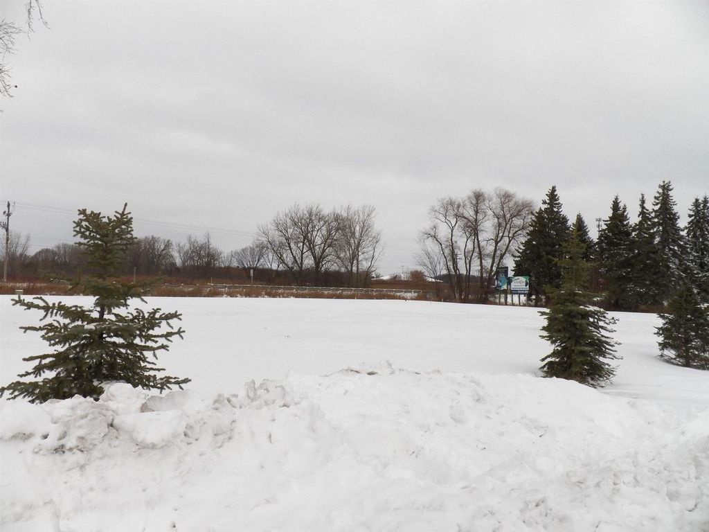 Photo of 201 West Haven COURT, Luxemburg, WI 54217 (MLS # 50319082)