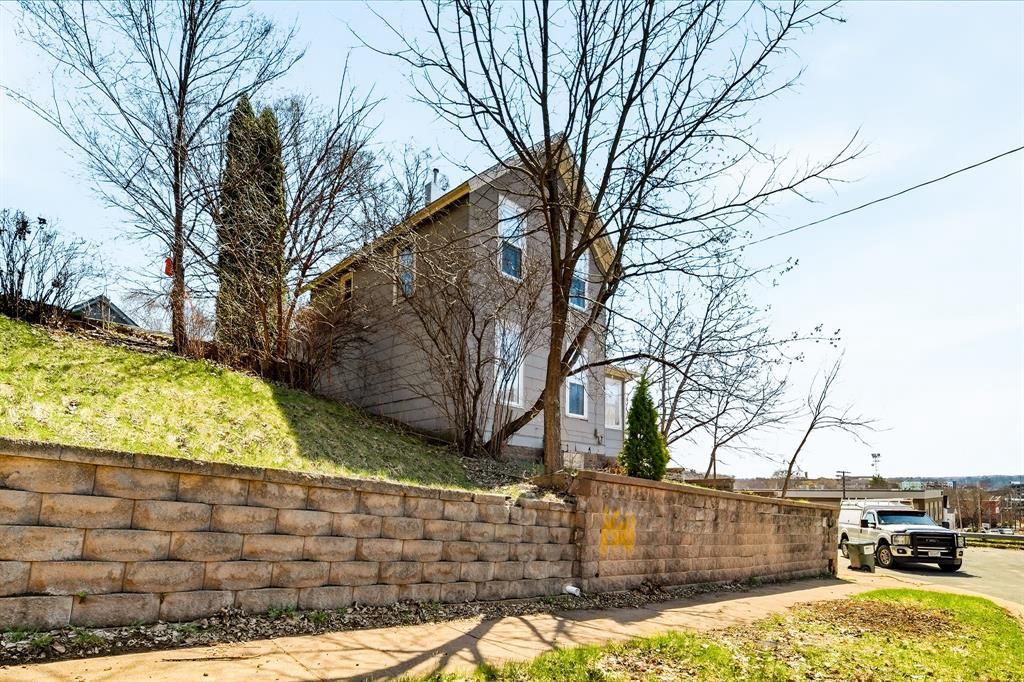 Photo of 415 Dewey STREET, Eau Claire, WI 54703 (MLS # 1600039)