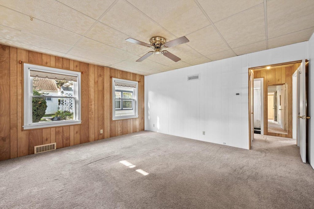 Photo of 831 N 54th STREET, Milwaukee, WI 53208 (MLS # 1980617)