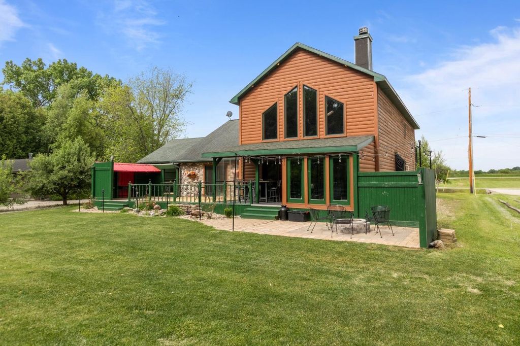 Photo of 6764 Lee Harbor LANE, Oshkosh, WI 54902 (MLS # 50317844)