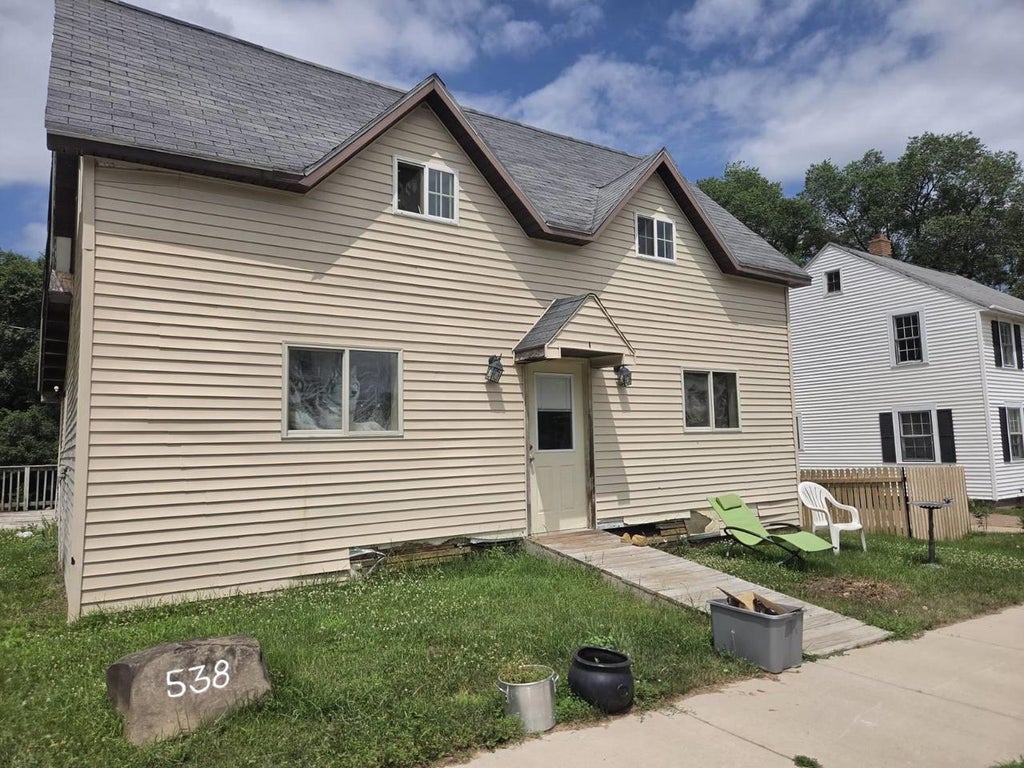 Photo of 538 Maple STREET, Eau Claire, WI 54703 (MLS # 2027610)