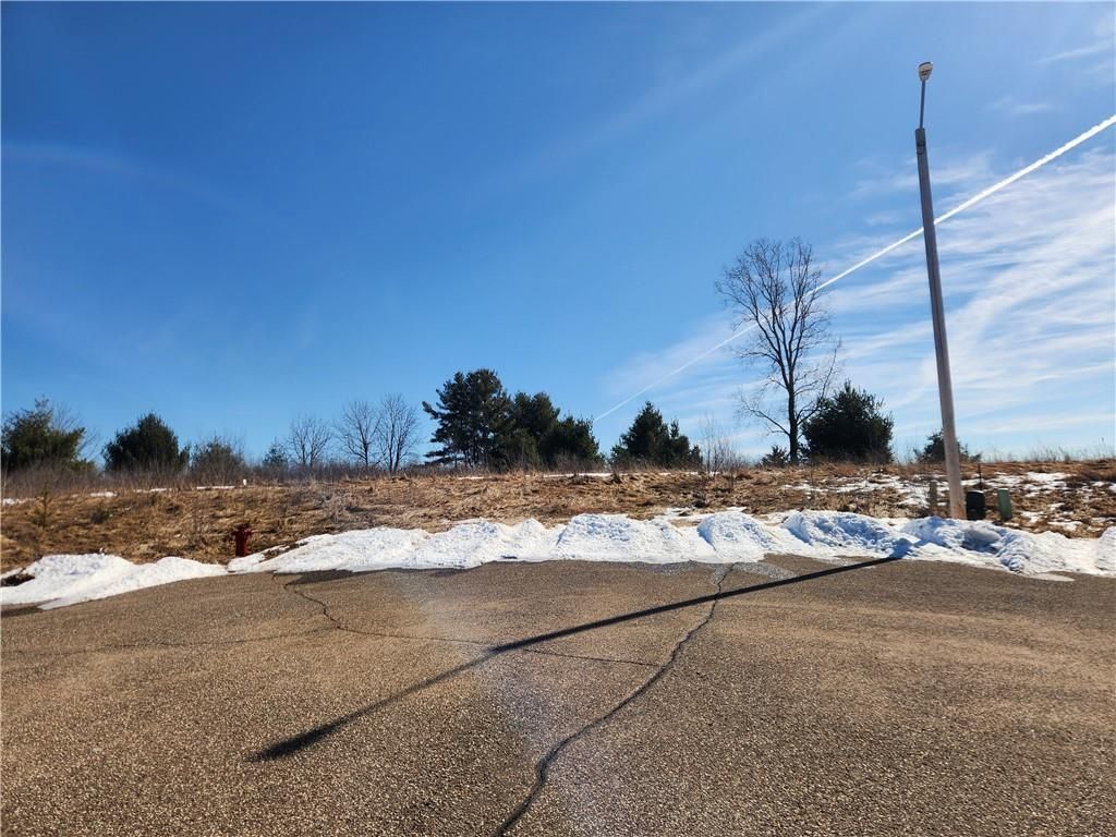 Photo of Lot 75 Cottonwood AVENUE, Black River Falls, WI 54615 (MLS # 1598839)
