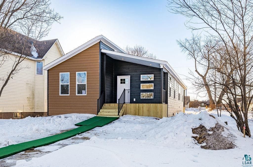 Photo of 415 Cumming AVENUE, Superior, WI 54880 (MLS # 6123828)
