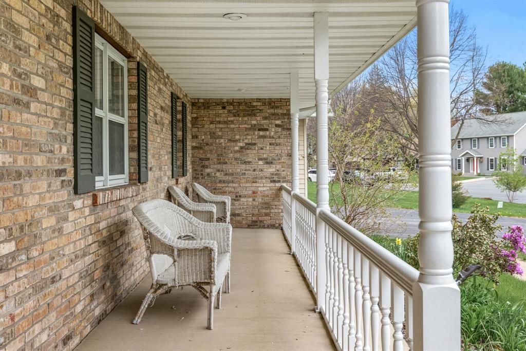 Photo of 420 Southwood COURT, Eau Claire, WI 54701 (MLS # 1600418)
