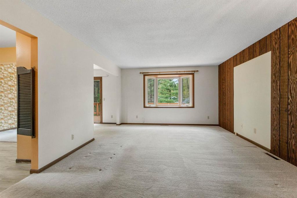 Photo of 5120 28th Street South ST, Wisconsin Rapids, WI 54494 (MLS # 22601902)