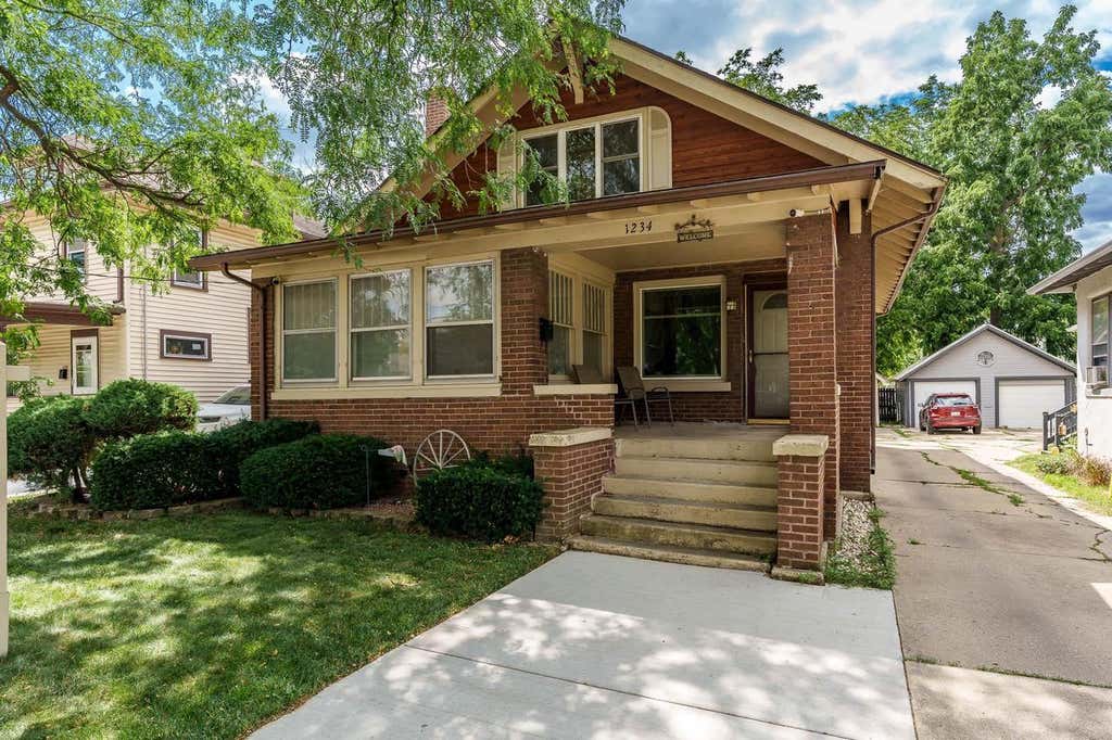 Photo of 1234 E Porter AVENUE, Beloit, WI 53511 (MLS # 2028494)