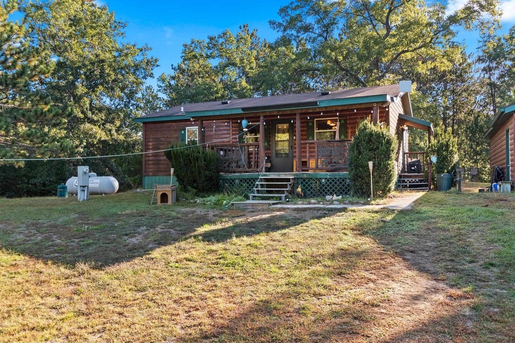 Photo of W9999 Terri LANE, Crivitz, WI 54114 (MLS # 50333391)