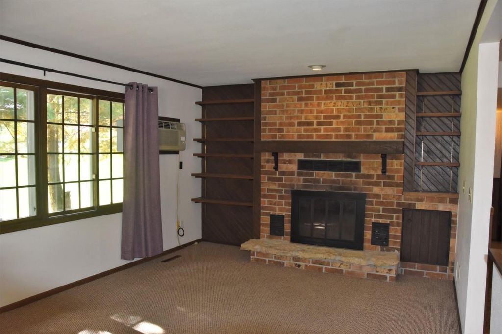 Photo of 3429 S Pine AVENUE #2, Milwaukee, WI 53207 (MLS # 1944641)