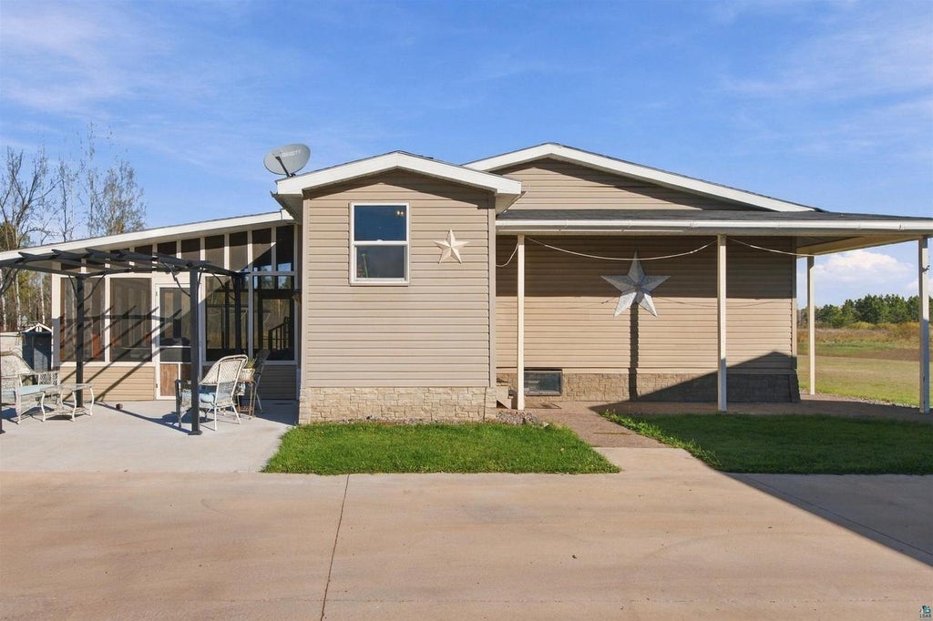 Photo of 47078 Ida Bobb ROAD, Ashland, WI 54806 (MLS # 6128574)