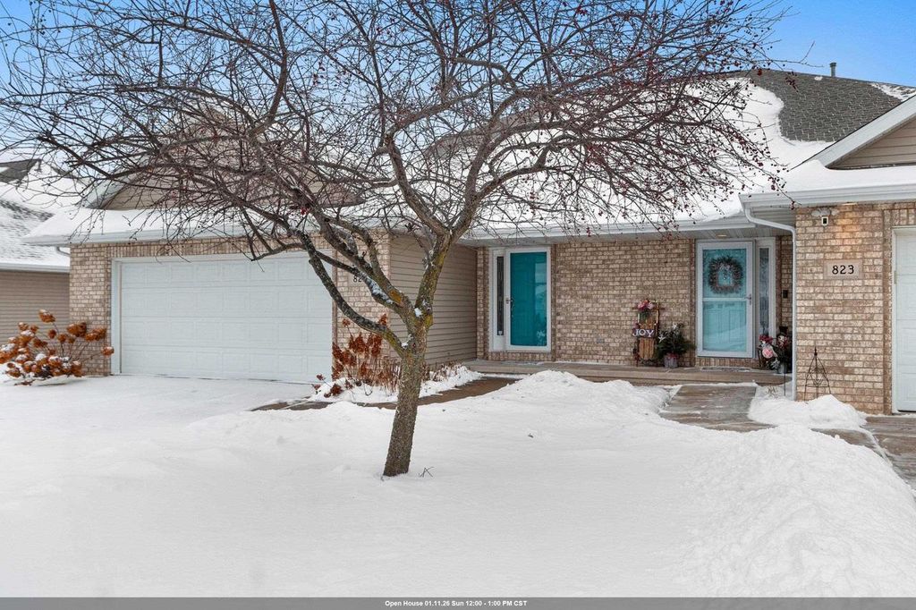 Photo of 821 Killarny TRAIL, De Pere, WI 54115 (MLS # 50319081)