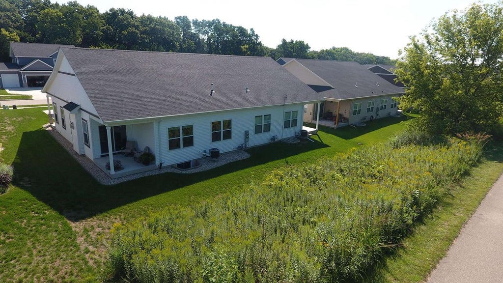 Photo of 3835 Tanglewood PLACE, Janesville, WI 53546 (MLS # 2031534)