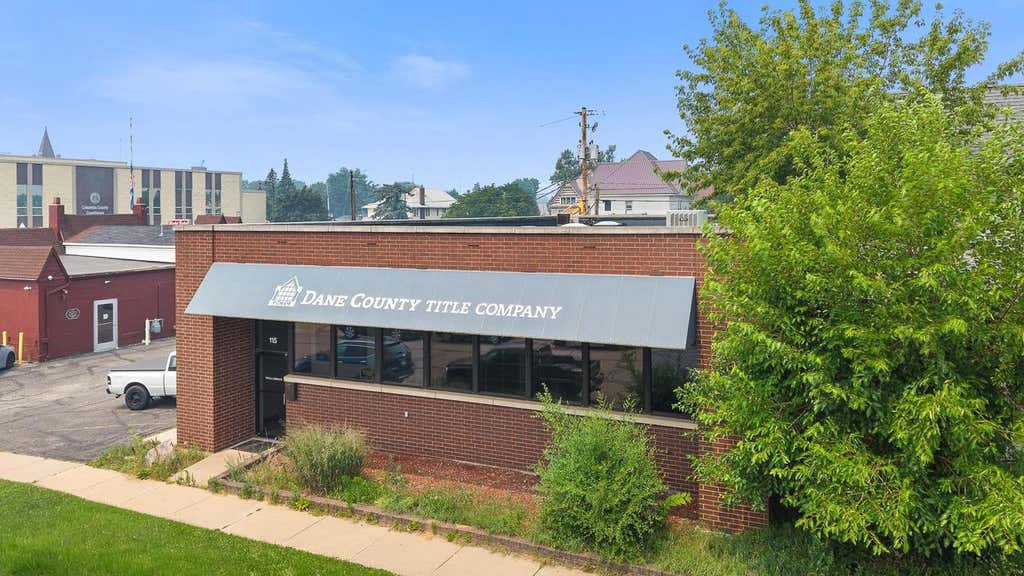 Photo of 115 E Conant STREET, Portage, WI 53901 (MLS # 2028745)