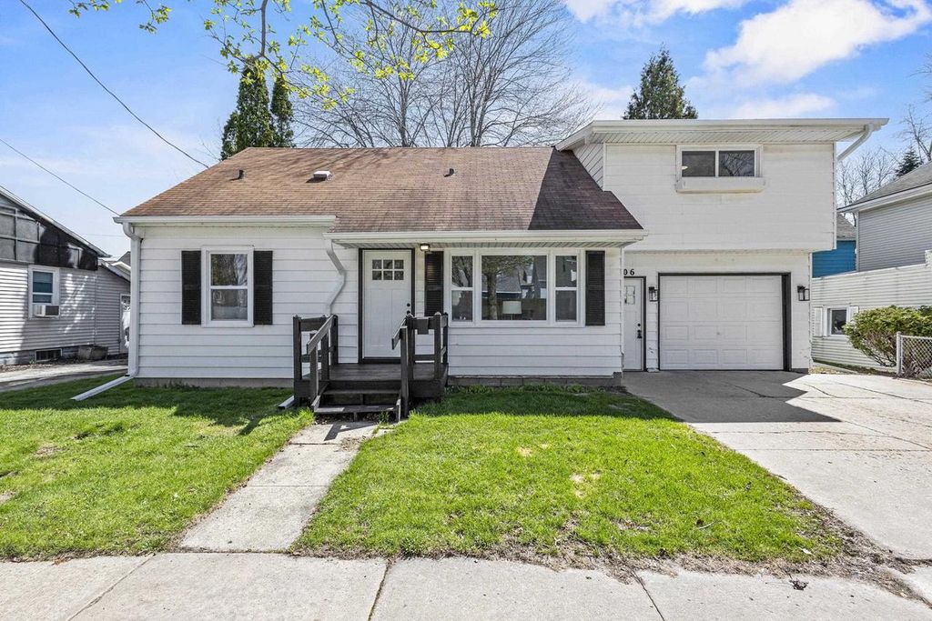 Photo of 1106 N Drew STREET, Appleton, WI 54911 (MLS # 50324133)
