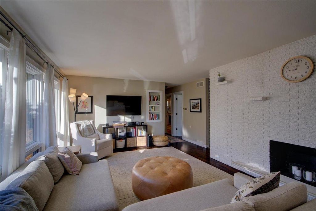 Photo of 1236 Trimberger COURT #1238, Sheboygan, WI 53081 (MLS # 1946694)