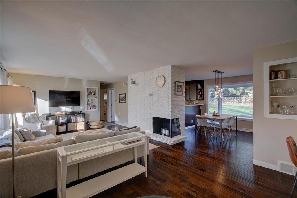 Photo of 1236 Trimberger COURT #1238, Sheboygan, WI 53081 (MLS # 1946694)