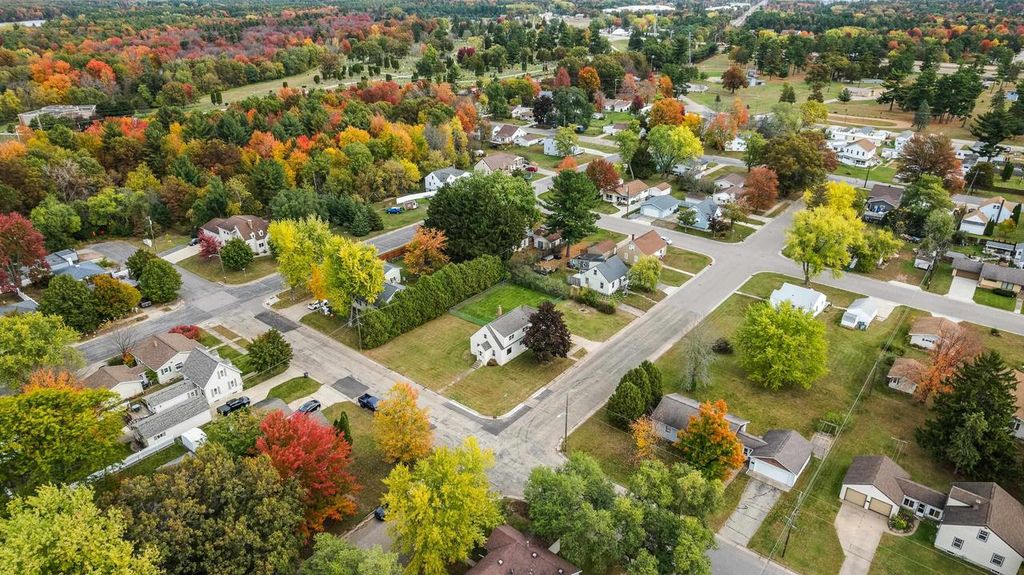 Photo of 1210 14th Street North, Wisconsin Rapids, WI 54494 (MLS # 22504972)