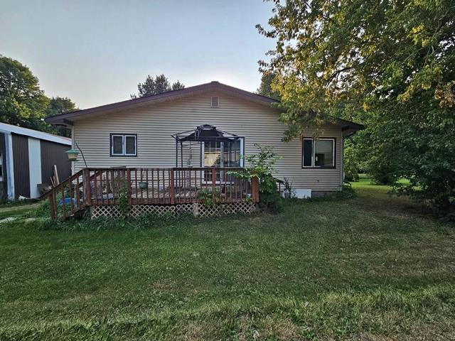 Photo of N11245 Maple STREET, Spencer, WI 54479 (MLS # 22603907)