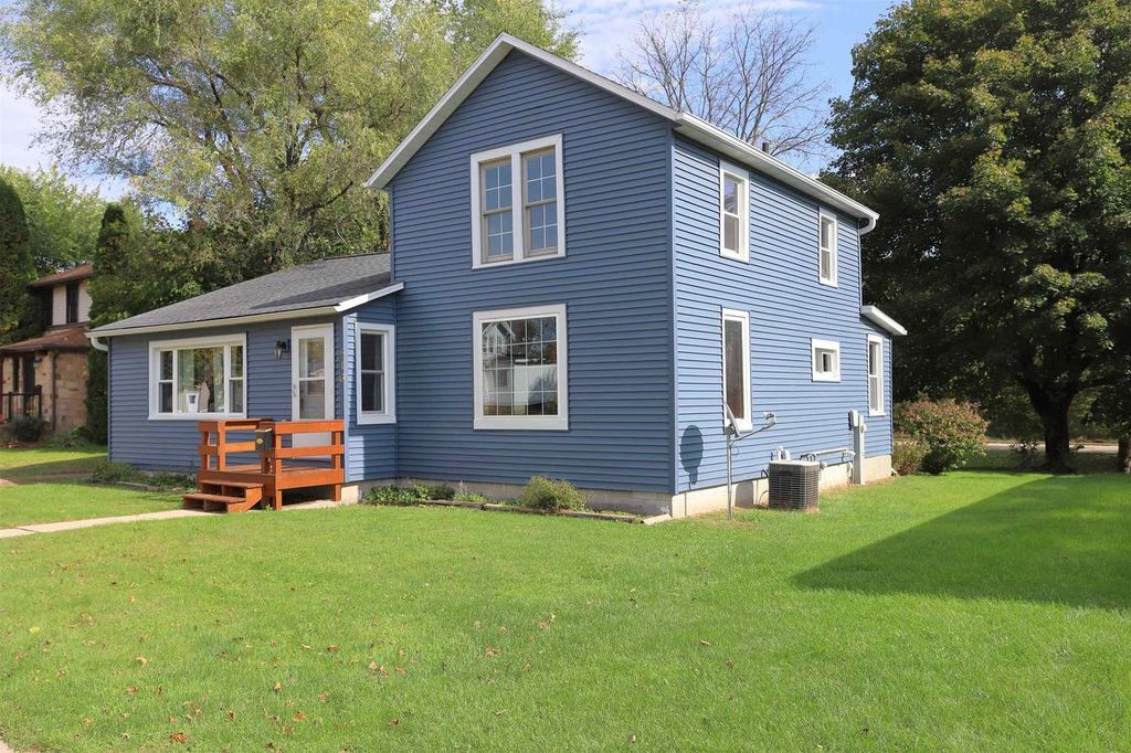 Photo of 516 S Adams STREET, New Lisbon, WI 53950 (MLS # 2011063)