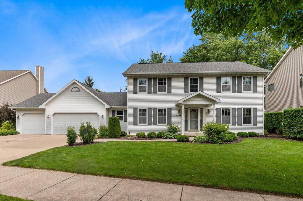 Photo of 4224 Terraview DRIVE, Appleton, WI 54913 (MLS # 50331074)
