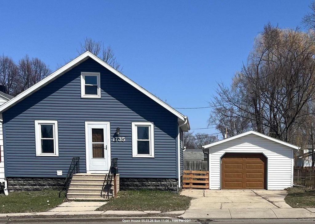 Photo of 1735 E Mason STREET, Green Bay, WI 54302 (MLS # 50324491)