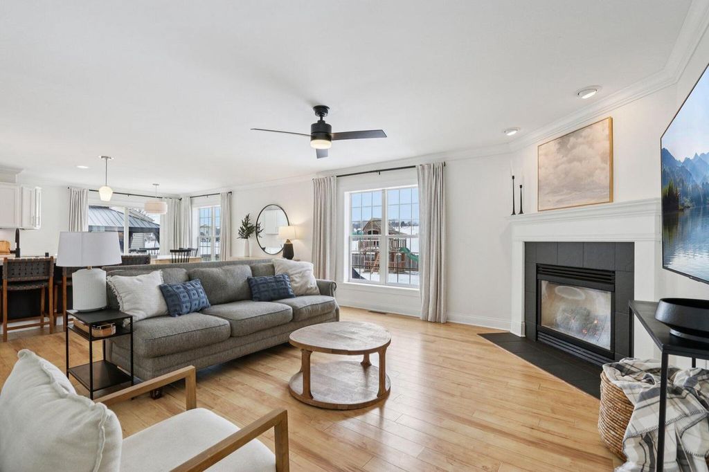 Photo of 3810 Creekside DRIVE, Waukesha, WI 53189 (MLS # 1946682)