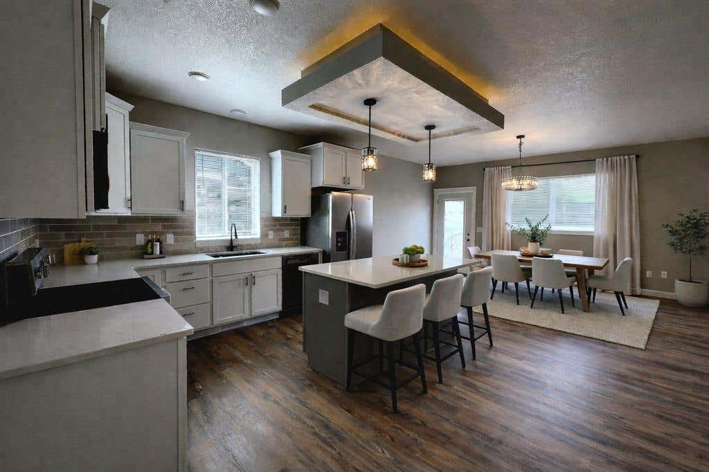 Photo of 722 Sequoia DRIVE, Altoona, WI 54720 (MLS # 1604551)