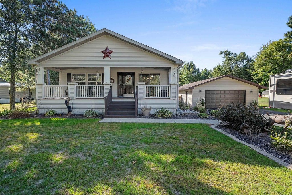 Photo of W5021 Pioneer DRIVE, Shawano, WI 54166 (MLS # 50333344)