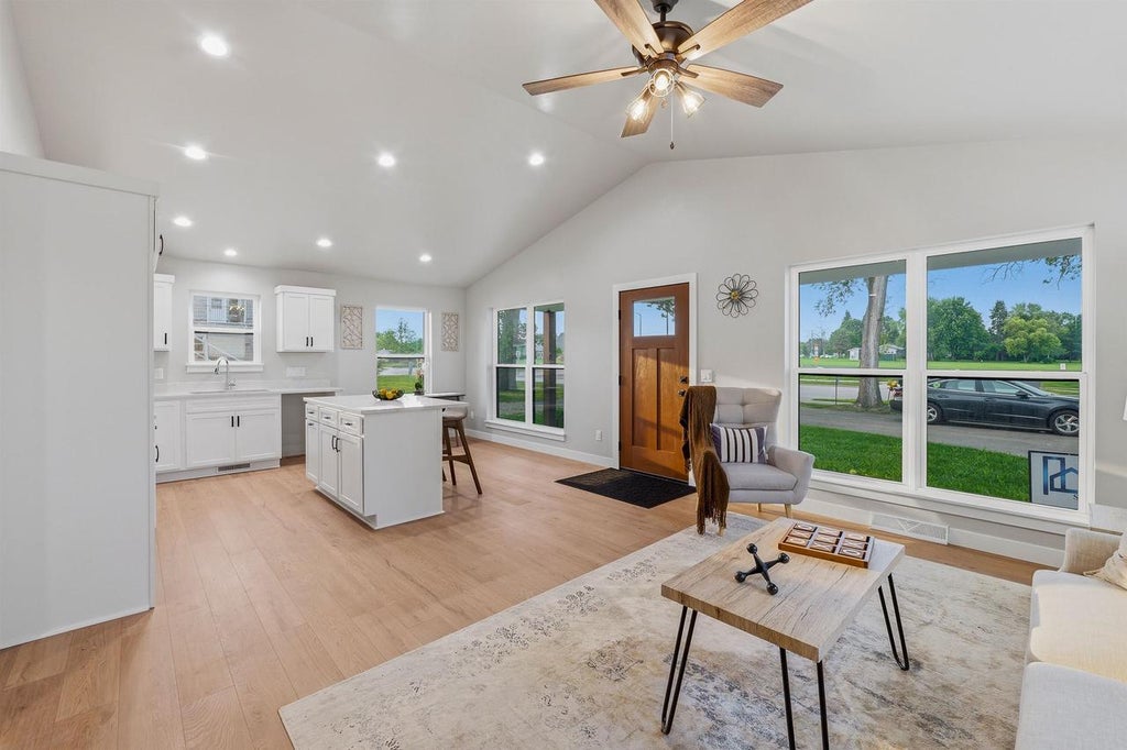 Photo of W5311 E Pioneer ROAD, Fond Du Lac, WI 54935 (MLS # 50331226)