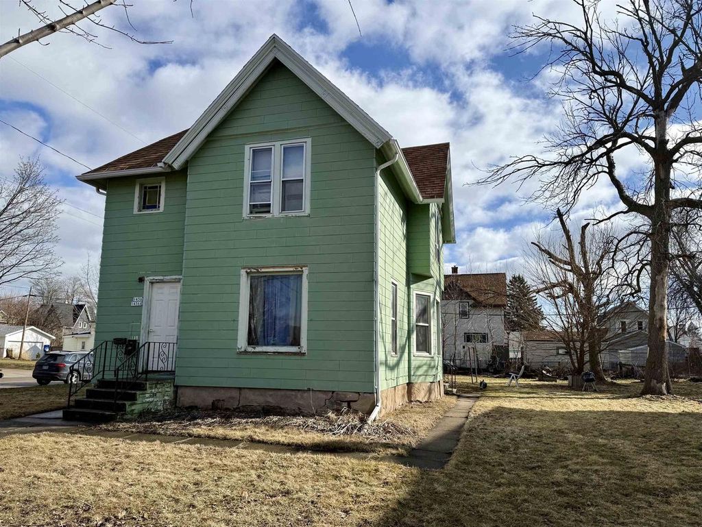 Photo of 1436 N Main STREET, Oshkosh, WI 54901 (MLS # 50321354)