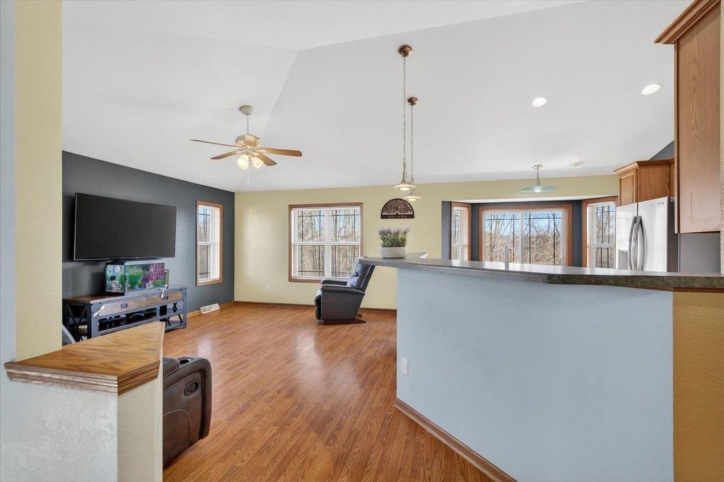 Photo of 736 Bluestem COURT, Sun Prairie, WI 53593 (MLS # 2017292)