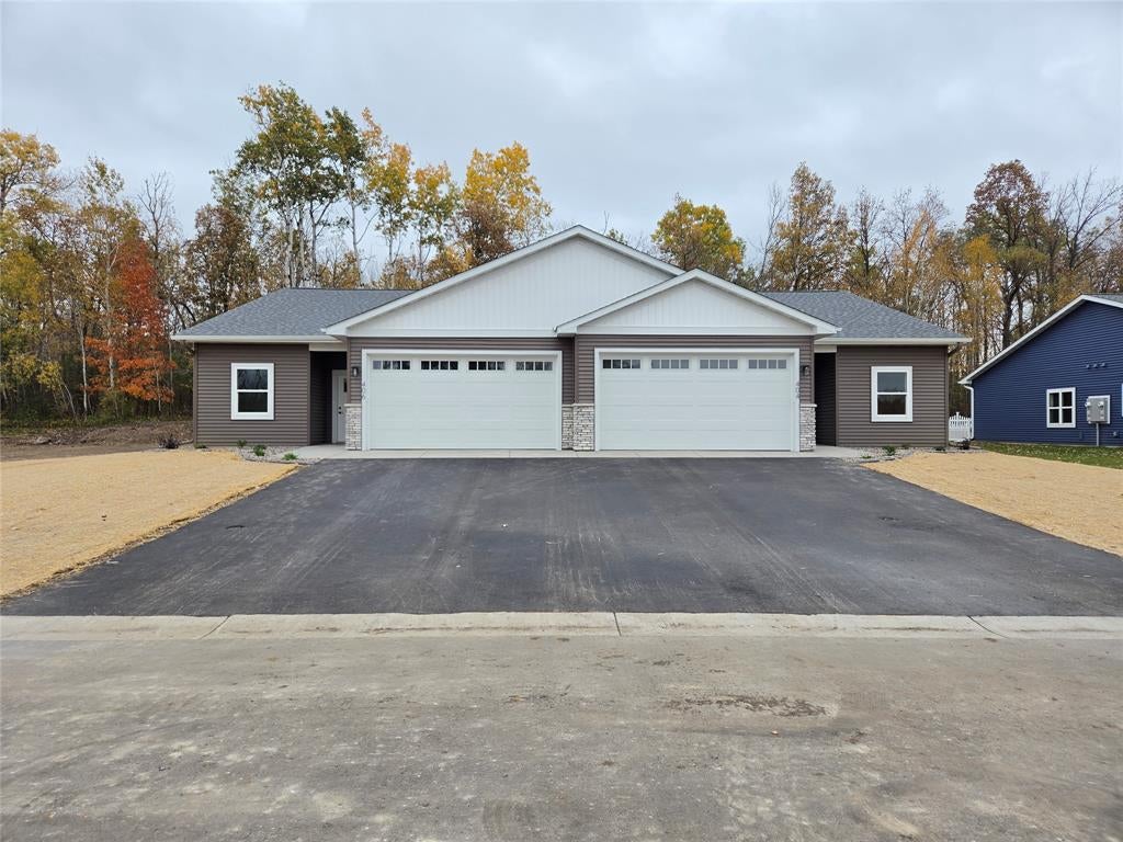 Photo of 404 Norske STREET, Woodville, WI 54028 (MLS # 1606023)