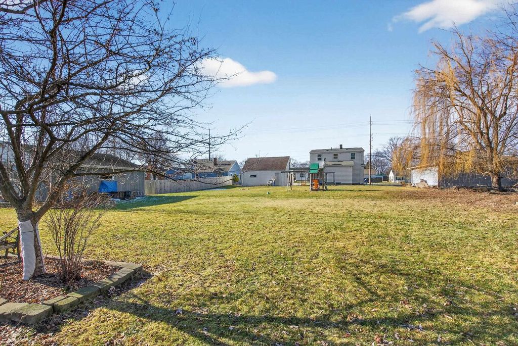 Photo of 410 Buchanan STREET, Little Chute, WI 54140 (MLS # 50319990)