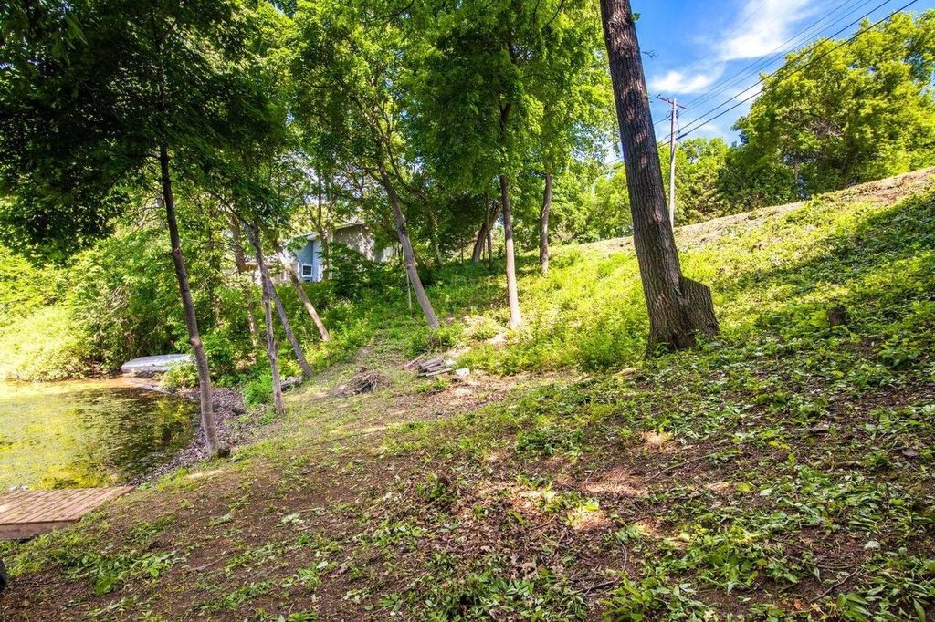 Photo of LT 0 Road Q, Okauchee, WI 53069 (MLS # 1947973)