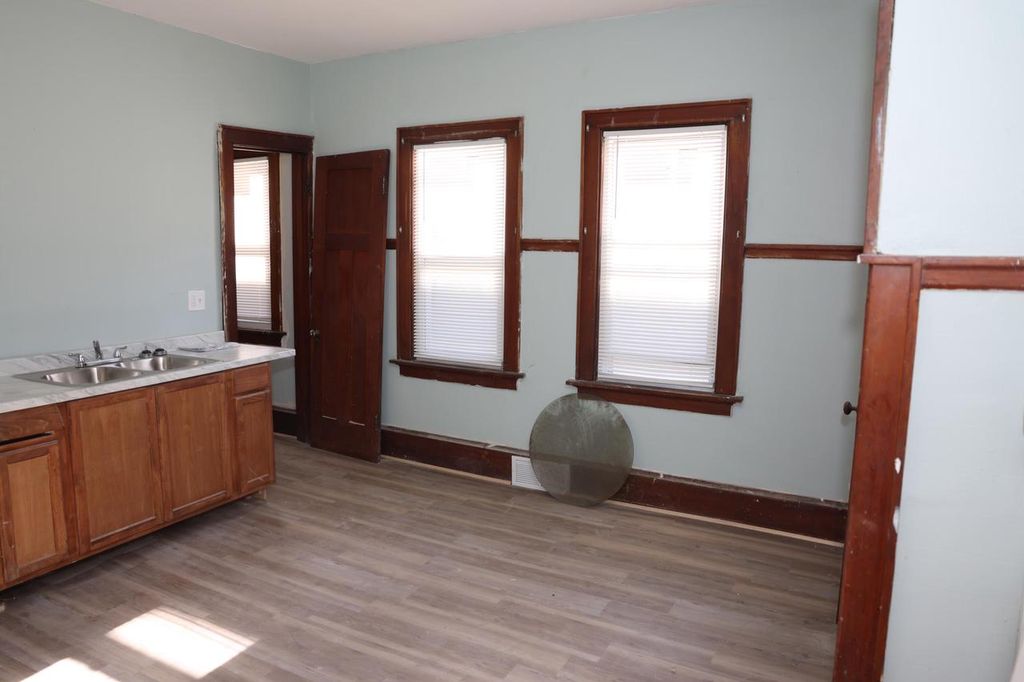 Photo of 2735 N 39th STREET #2737, Milwaukee, WI 53210 (MLS # 1943095)