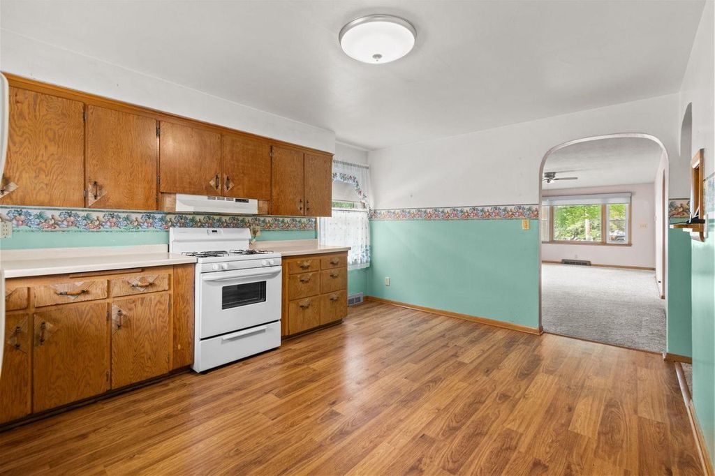 Photo of 137 S Vine STREET, Kingston, WI 53939 (MLS # 2025809)
