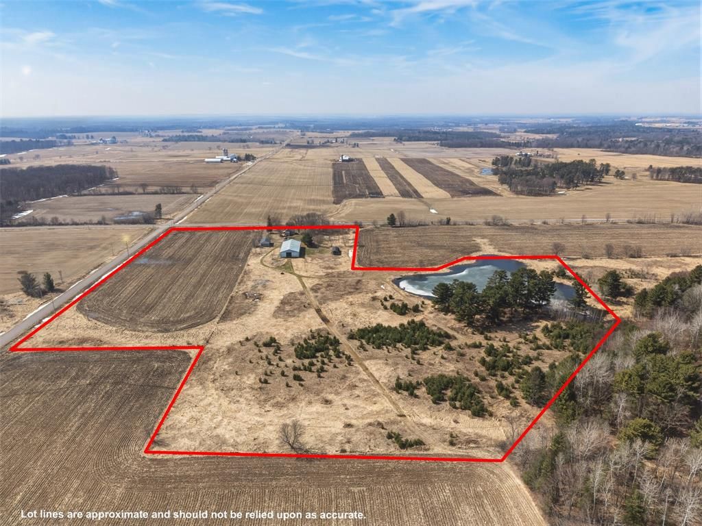 Photo of 12095 County Highway Ee, Cadott, WI 54727 (MLS # 1599697)