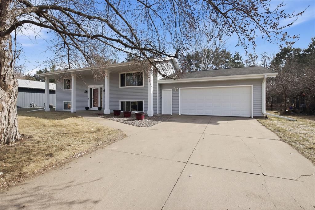 Photo of 1127 Jensen ROAD, Eau Claire, WI 54701 (MLS # 1599224)