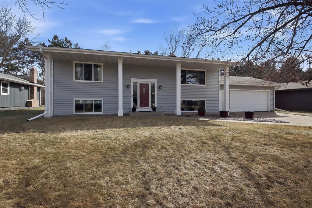 Photo of 1127 Jensen ROAD, Eau Claire, WI 54701 (MLS # 1599224)