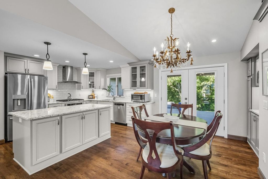 Photo of 3556 W Grand Meadows DRIVE, Appleton, WI 54914 (MLS # 50316149)