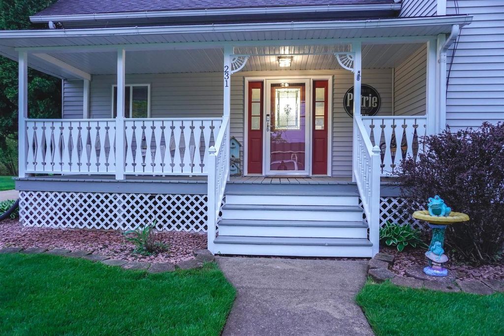 Photo of 231 Campbell STREET, Columbus, WI 53925 (MLS # 2022421)